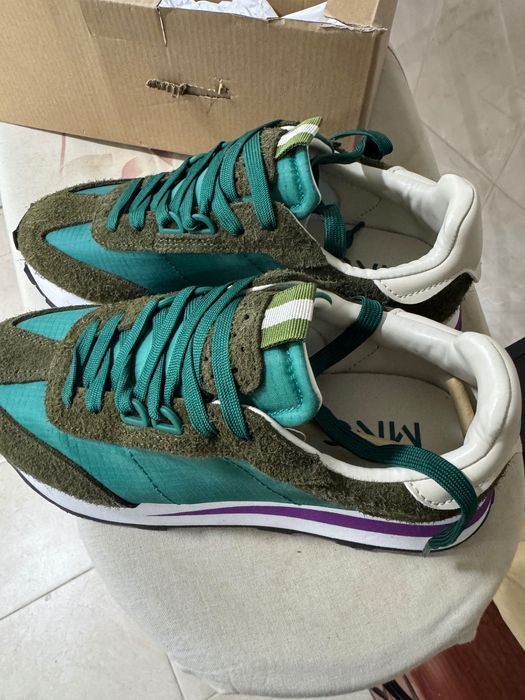 Продаю новую обувь adidas mango 35-38