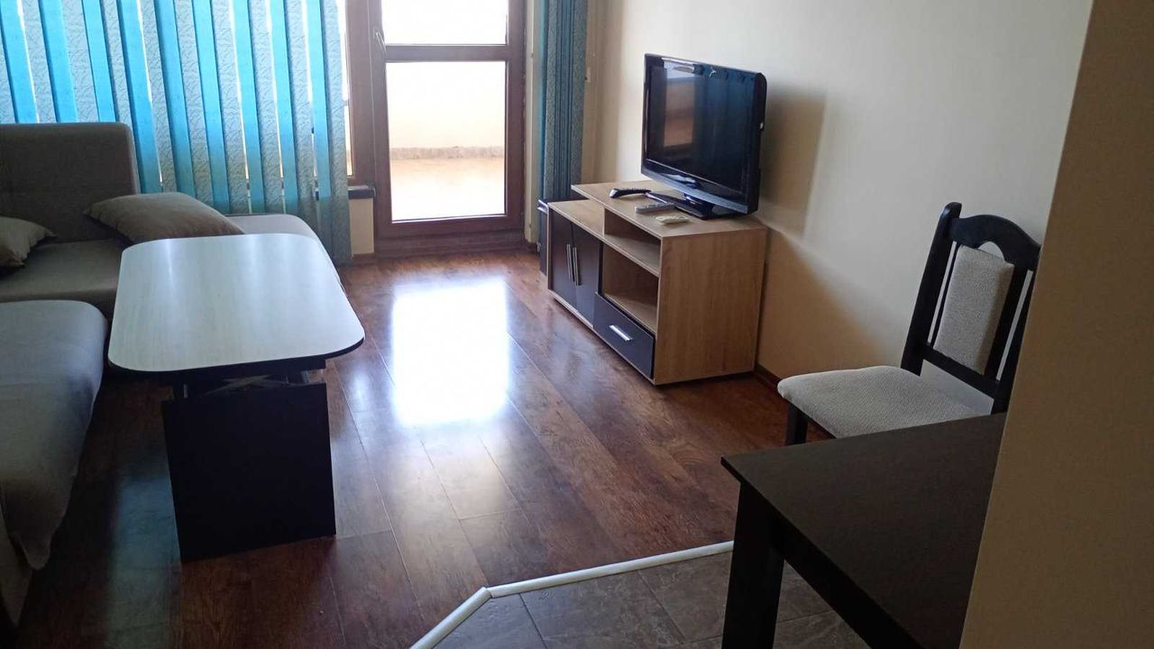 Дава се под наем Двустаен апартамент в Пловдив, Гагарин - 70 кв.м за 321.3 € - Снимка #7