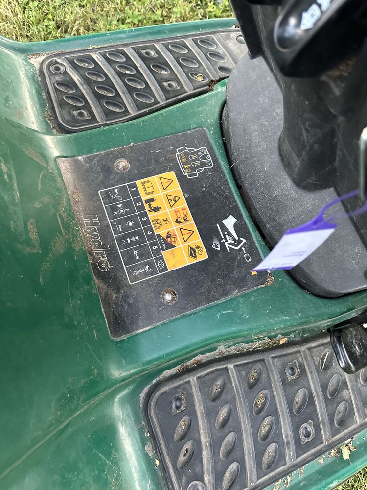 Vind un tractoras de tuns gasoane stare perfecta