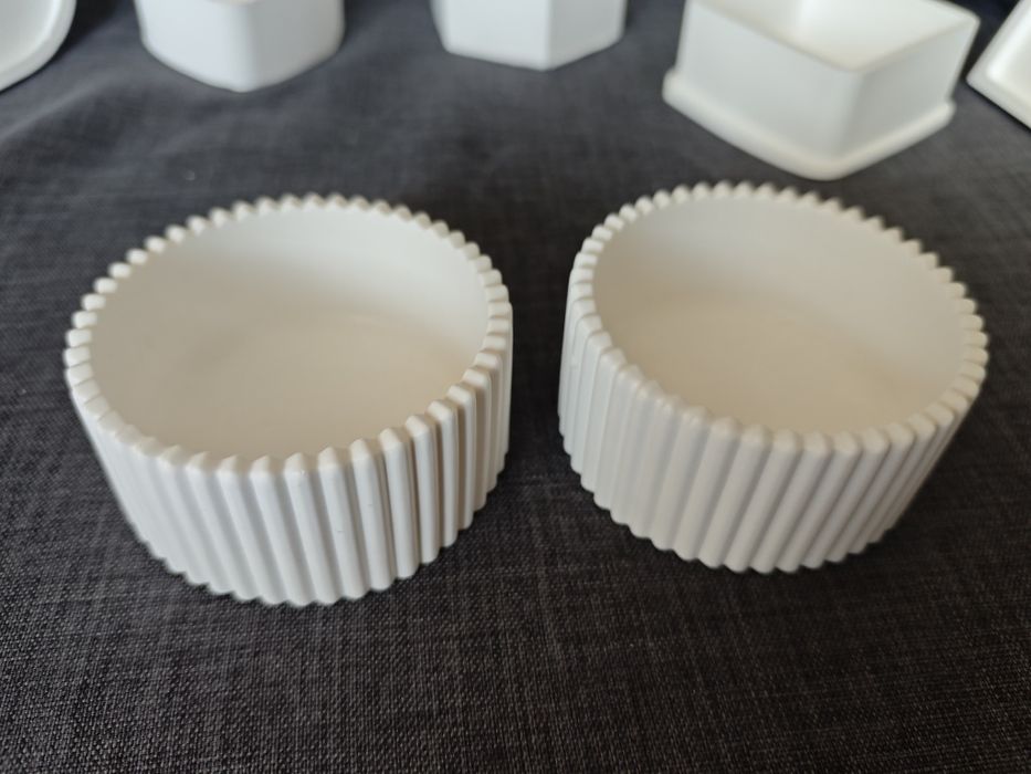 Керамични кашпи различни модели