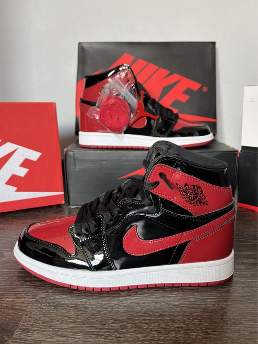 Jordan 1 Retro Patent Bred Premium