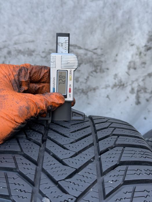 215/65/16 M+S ESATECAR DOT 2021 Profil 7MM