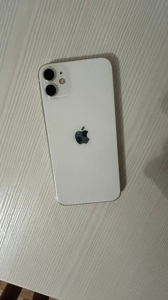 Iphone 11 белый
