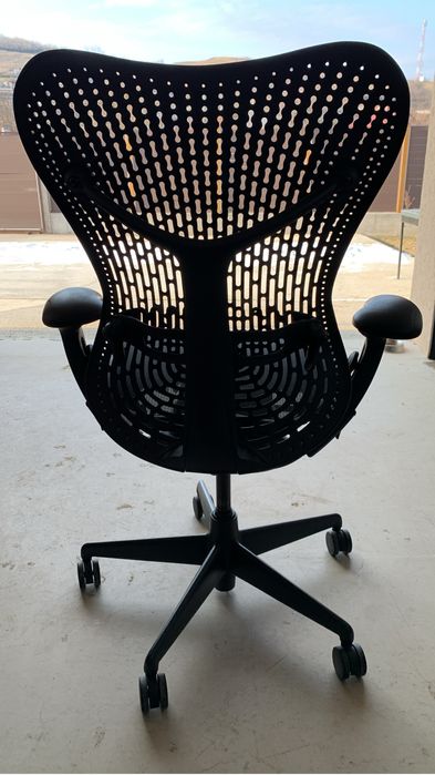 Scaun birou herman miller mira 1