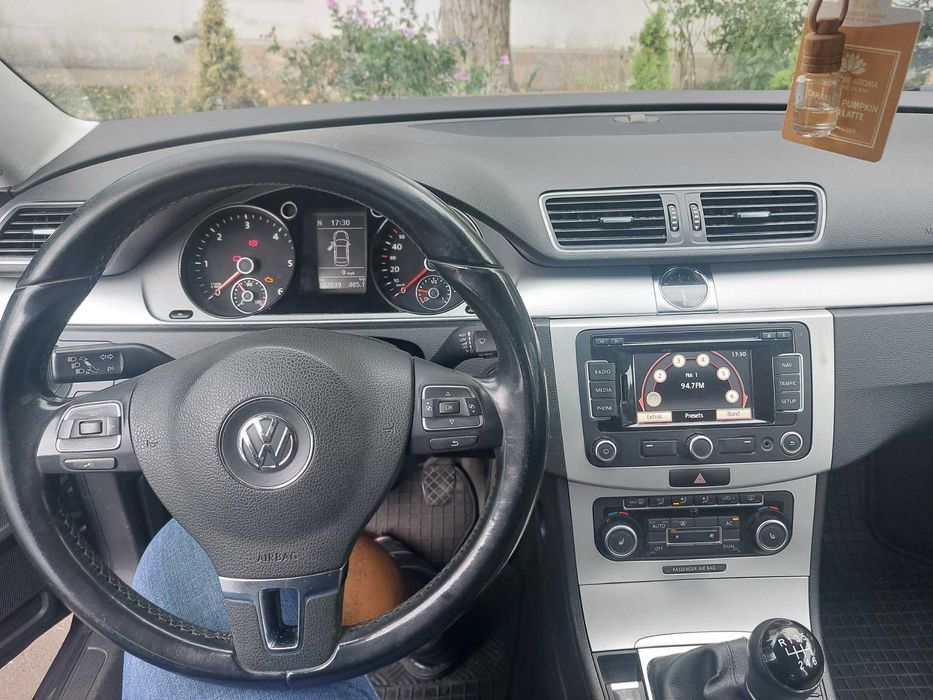 Vand pasat b7 2011 .2000.140cp