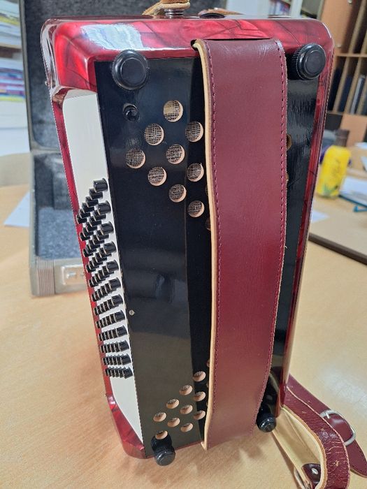 Acordeon Hohner Concerto II