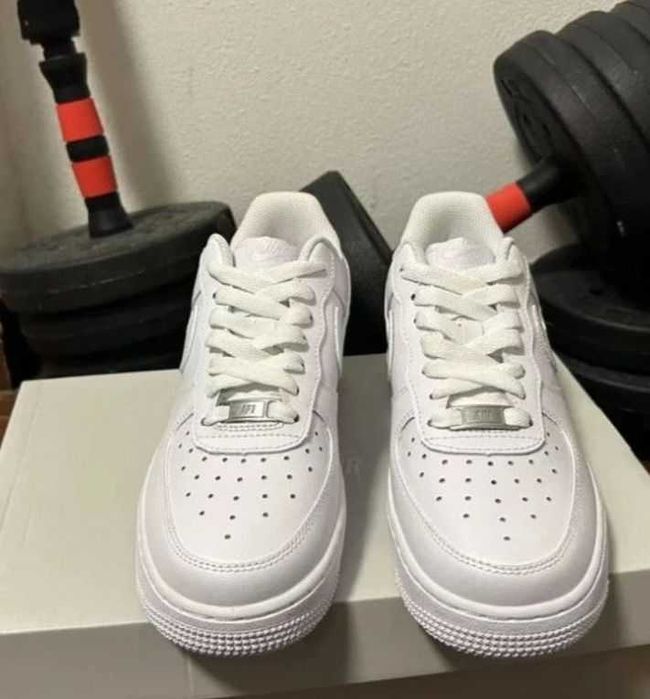 Nike Air Force 1 Low '07 Alb Mărimea 39