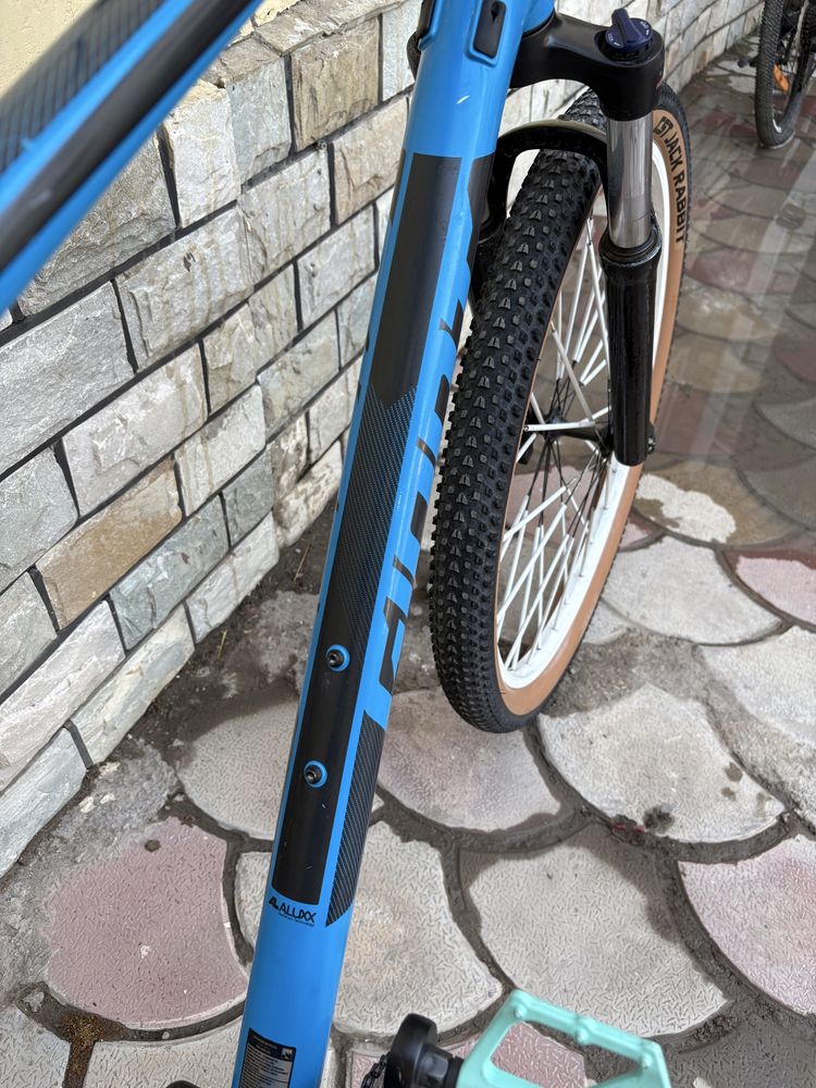 Велосипед Giant ATX