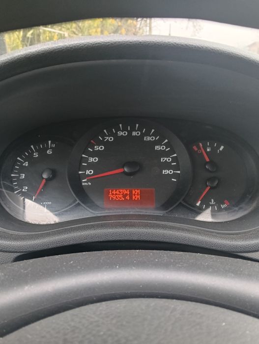 Masina Renault Clio 3