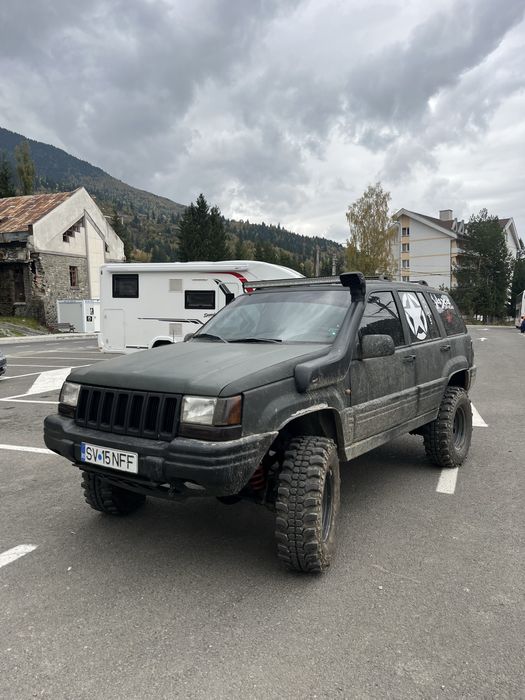 Vand schimb jeep grand cheroke  2.5 disel (inscris )!