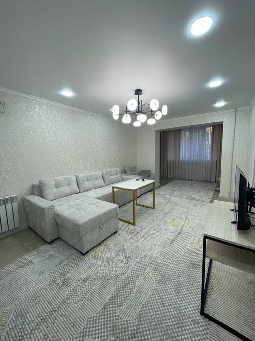 Продается квартира 6 квартал 3 комнатная Кирпич