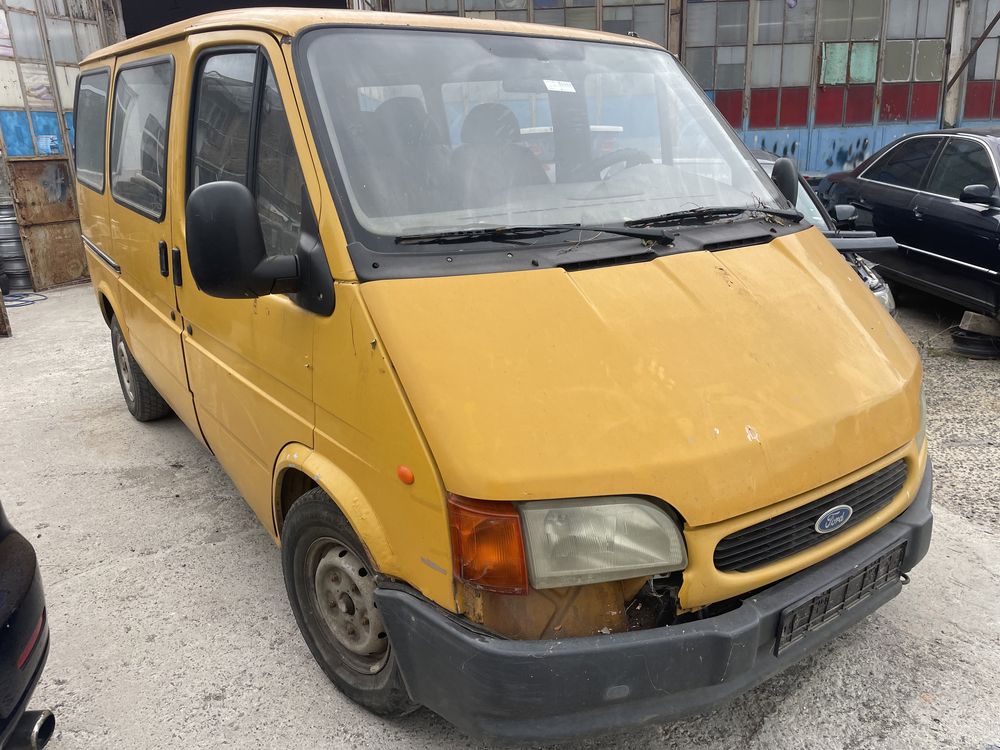 Ford Transit 2.5d 1995г На Части