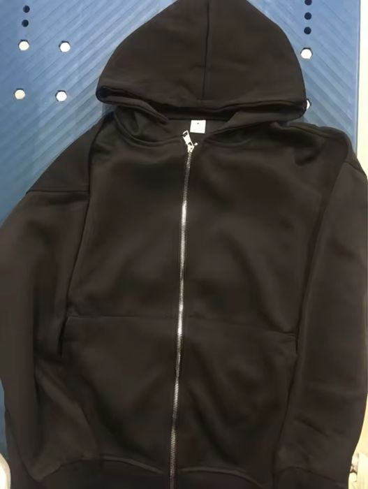 Hanorac travel - de calatorie cu ghiozdan