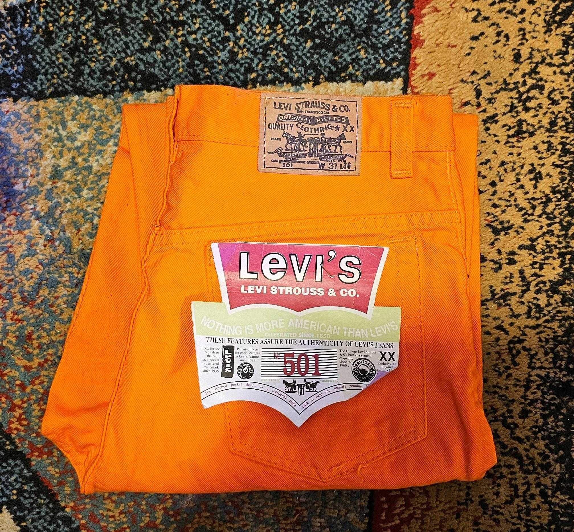 Blugi Levi's original 31, portocaliu, nou cu eticheta