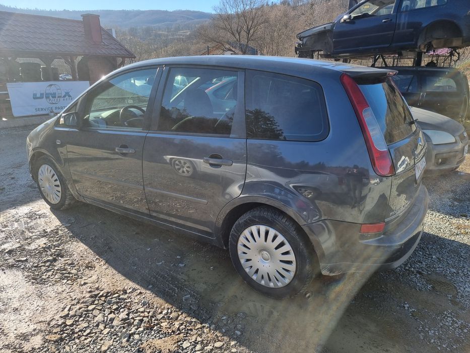 Vind sau schimb cu tractoras de gazon Ford focus C max 2,0D an 2004