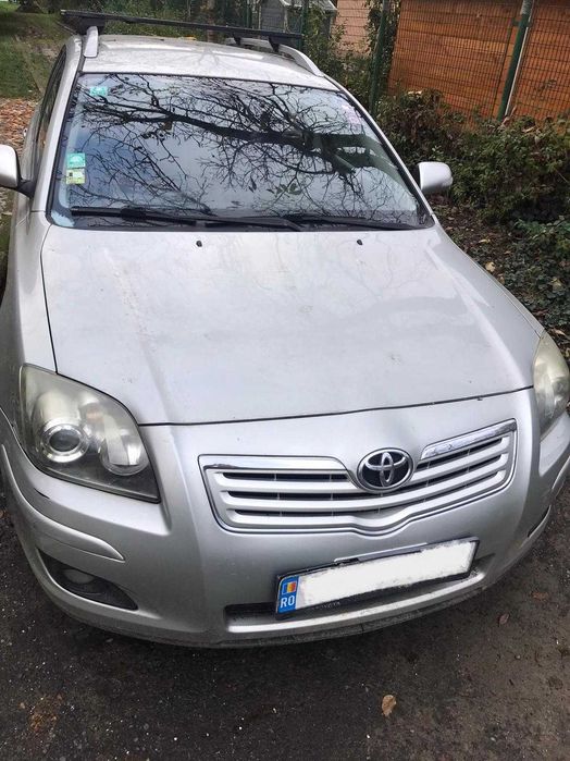 Totota Avensis 2.2