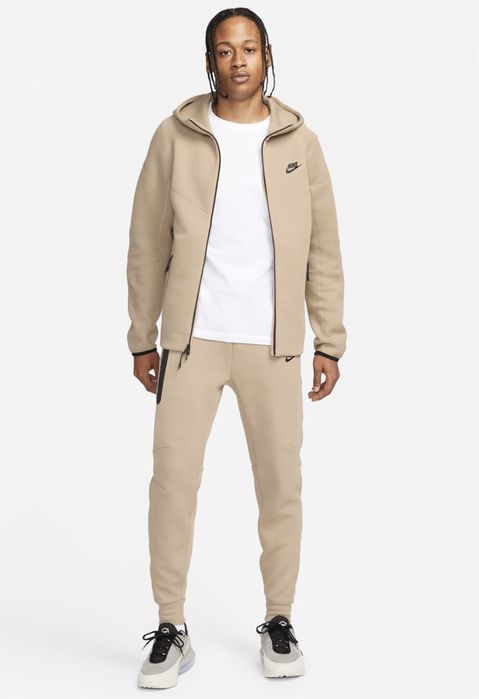 Nike Tech Fleece ОРИГИНАЛЕН мъжки екип горнище и долнище - L