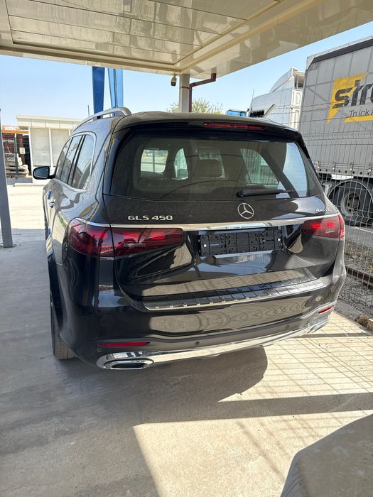 Mercedes-Benz GLS 450 nalichida