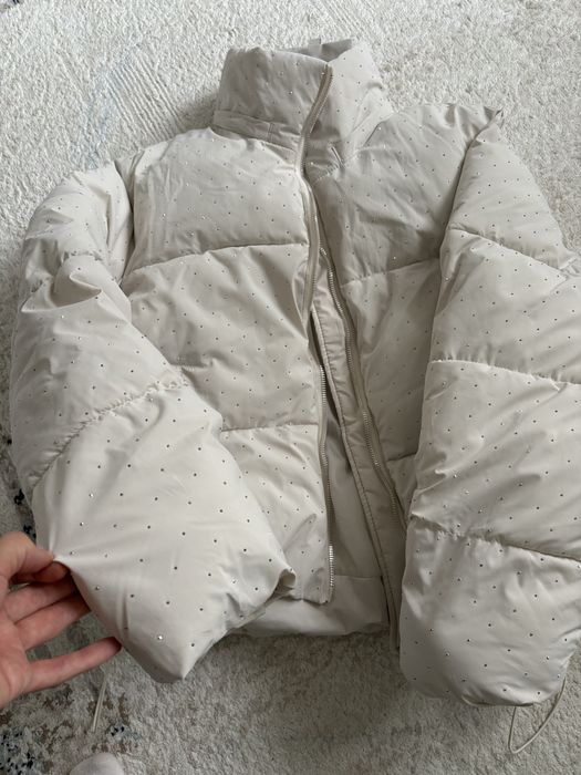 Куртка сатылады 44 46 размерде