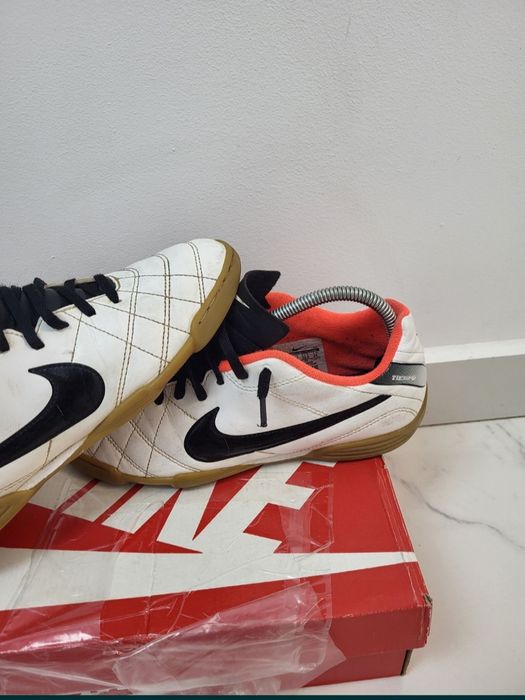 Adidasi fotbal sintetic NIKE sală 40