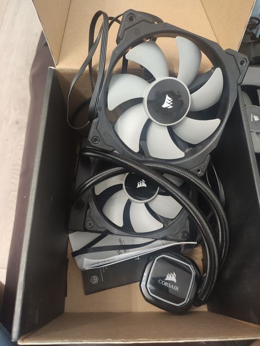 Corsair h60i RGB pro xt