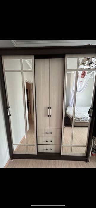 Продаю шкаф в отличном состоянии