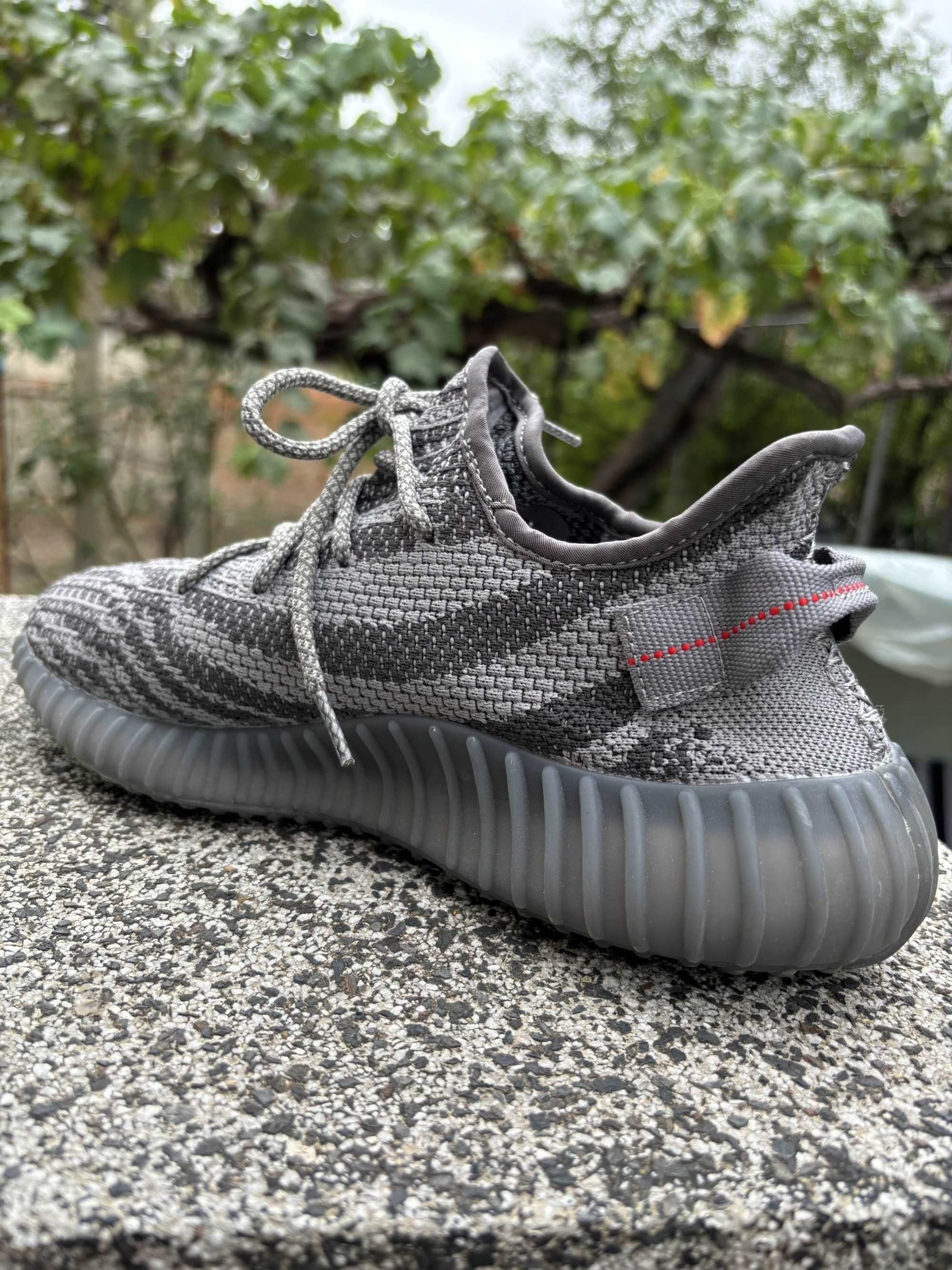 Обувки Yeezy 350 Beluga 2.0