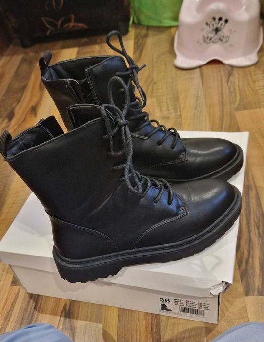 Нови дамски боти