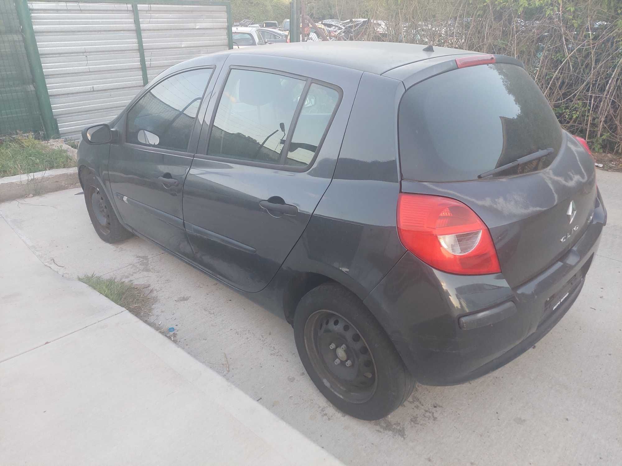 Renault Clio 1,5 dci, Рено Клио на части!
Юли 2007