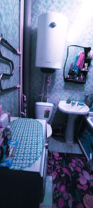 Г,Алга продается 1кв Валиханова 22 в центре города