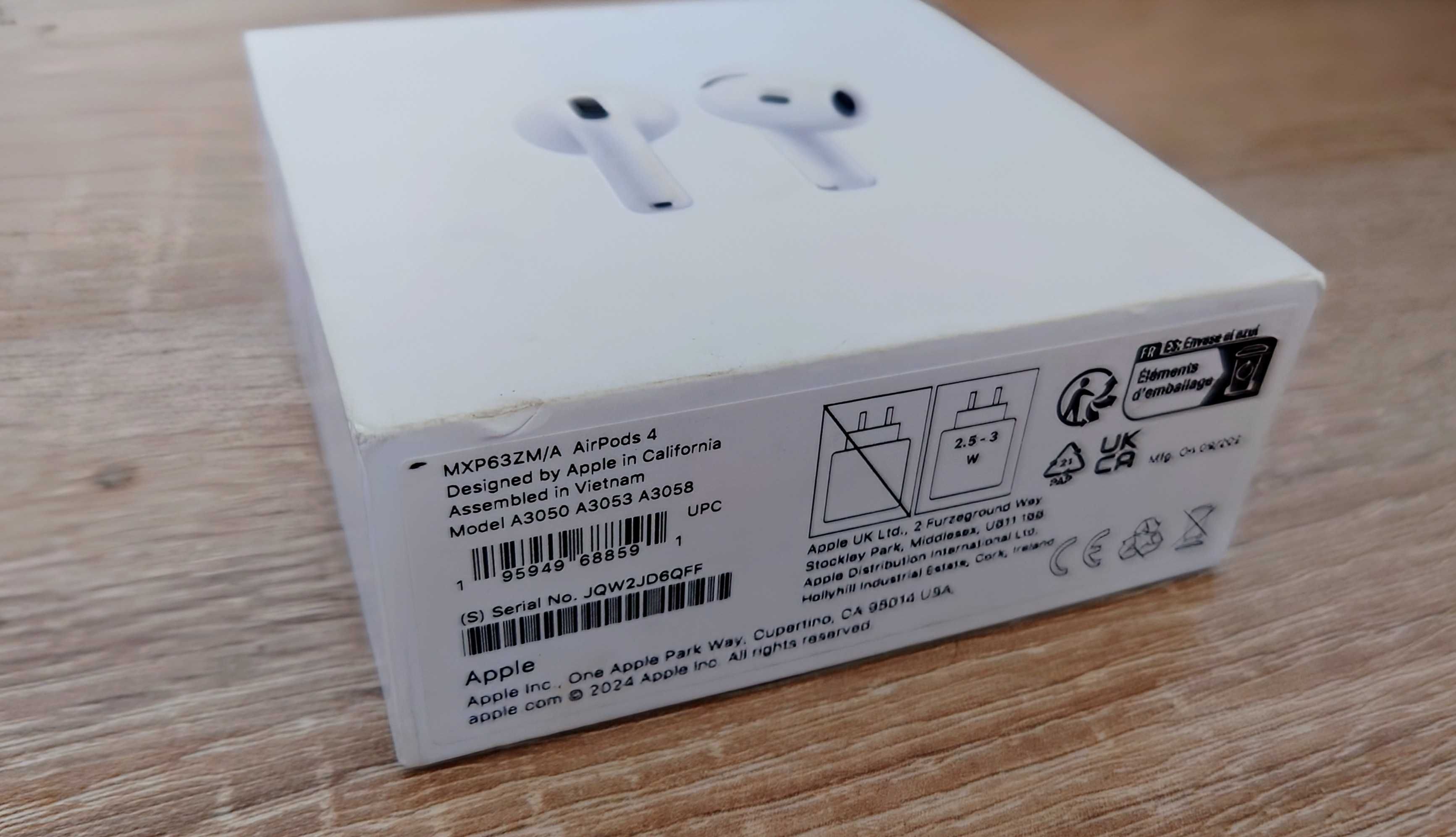 [НОВИ 2г гаранация> Apple AirPods 4 Type C MXP63ZM/A слушалки
