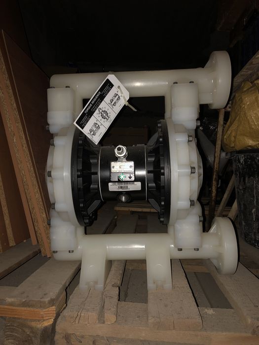 Продам насос Graco Husky 1590 новый