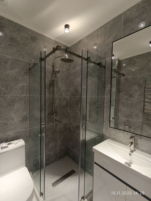 Срочно сдам 2 комнатную квартиру