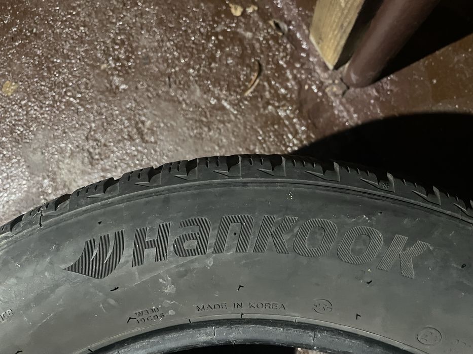 Cauciucuri dimensiune 215 60 17