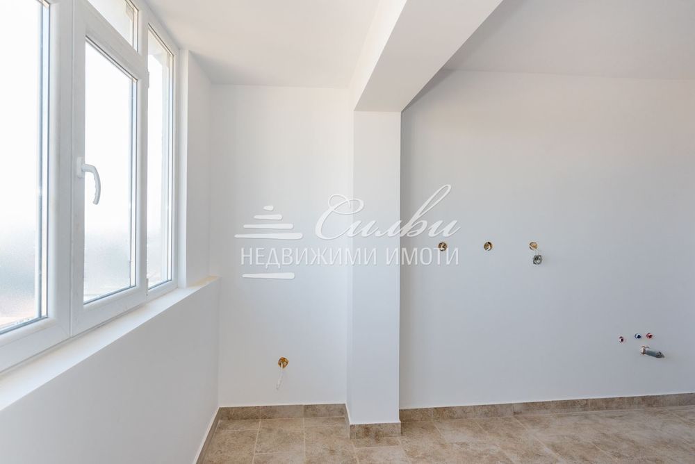 Двустаен ТУХЛЕН РАЗШИРЕН преустроен в ТРИСТАЕН апартамент - кв.Център!