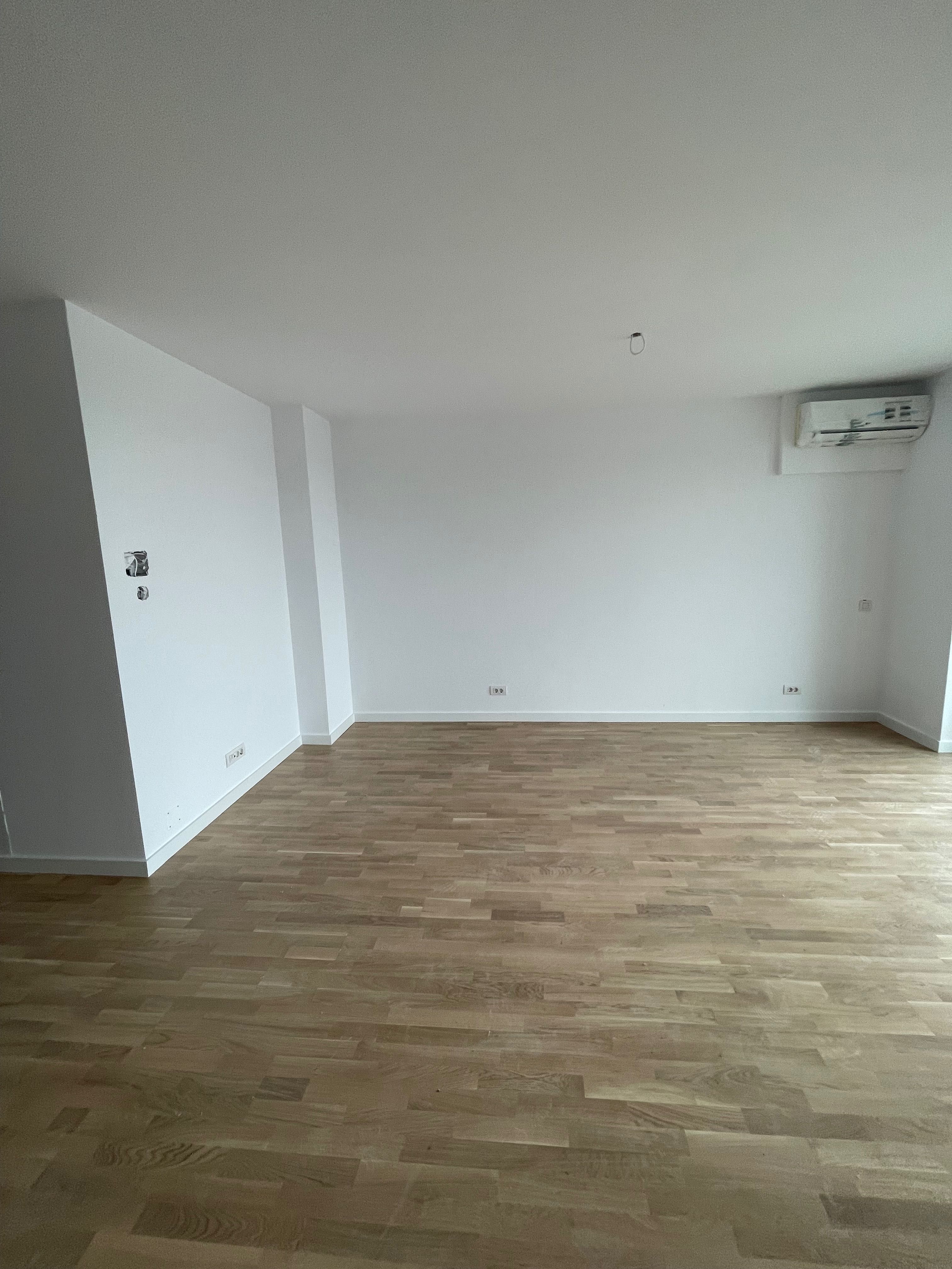 Vand apartament Maurer Panoramic - et. 18  - 3400 euro/mp2