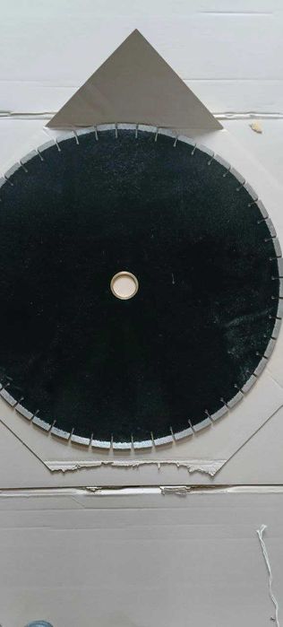 Компании EHWA (Южный. Корея) Алмазные диски  большой   в ассортименте.