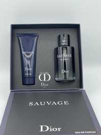 Set Cadou Cristian Dior Sauvage Apă de Parfum 100ml + Loțiune de corp