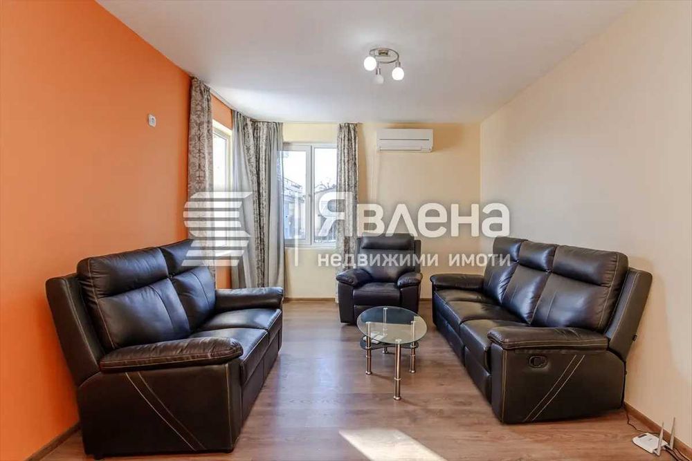 Продава къща, с. Скравена