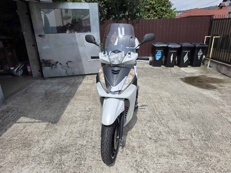 Vand Honda sh 300i 2014