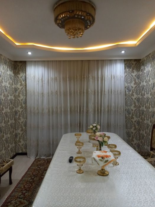 Sebzor karzinka 3/2/9/ dom sotiladi