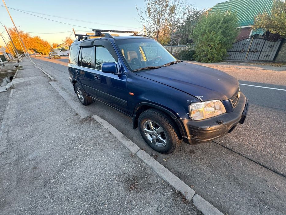 Продам машину Хонда CRV