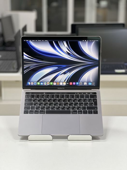 MacBook Pro 2020 Touchbar | АКБ 100% | Intel Core i5 | ОЗУ 8Gb