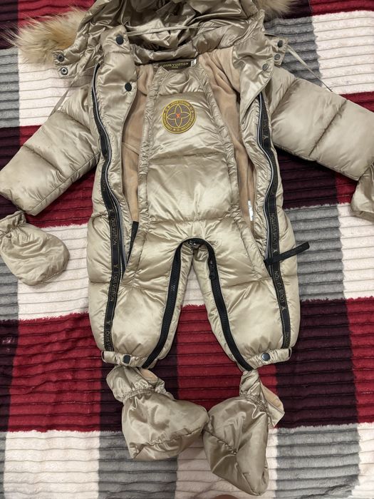 Продам зимний комбинезон