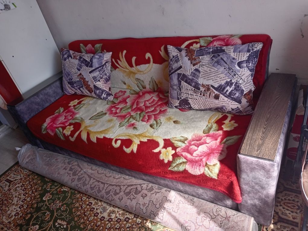 Тахта диван продам