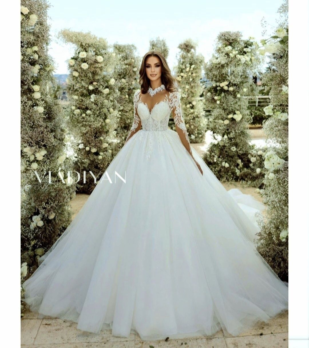 Rochie mireasa tip printesa Vladiyan