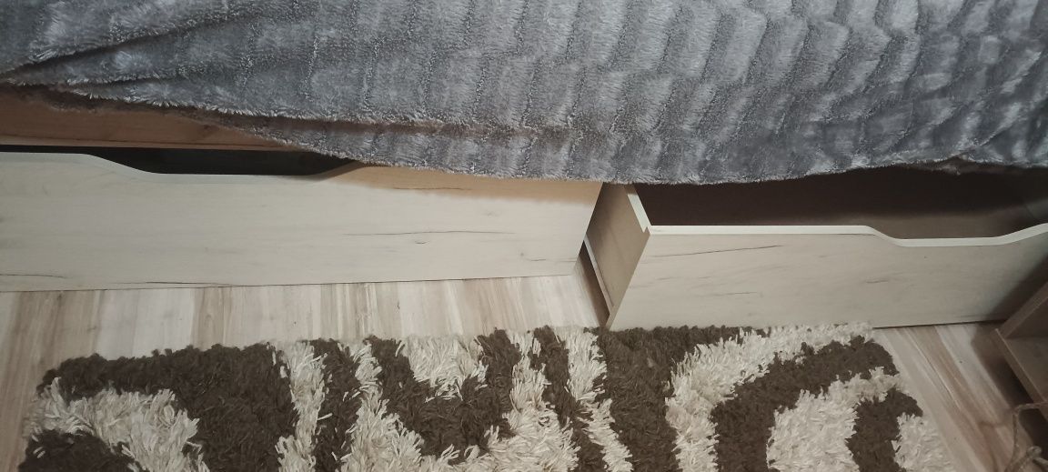 Продаю двух спальную кровать