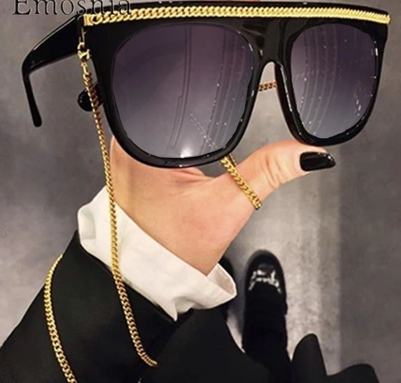 Ochelari de soare Model Nou accesorizati cu lant