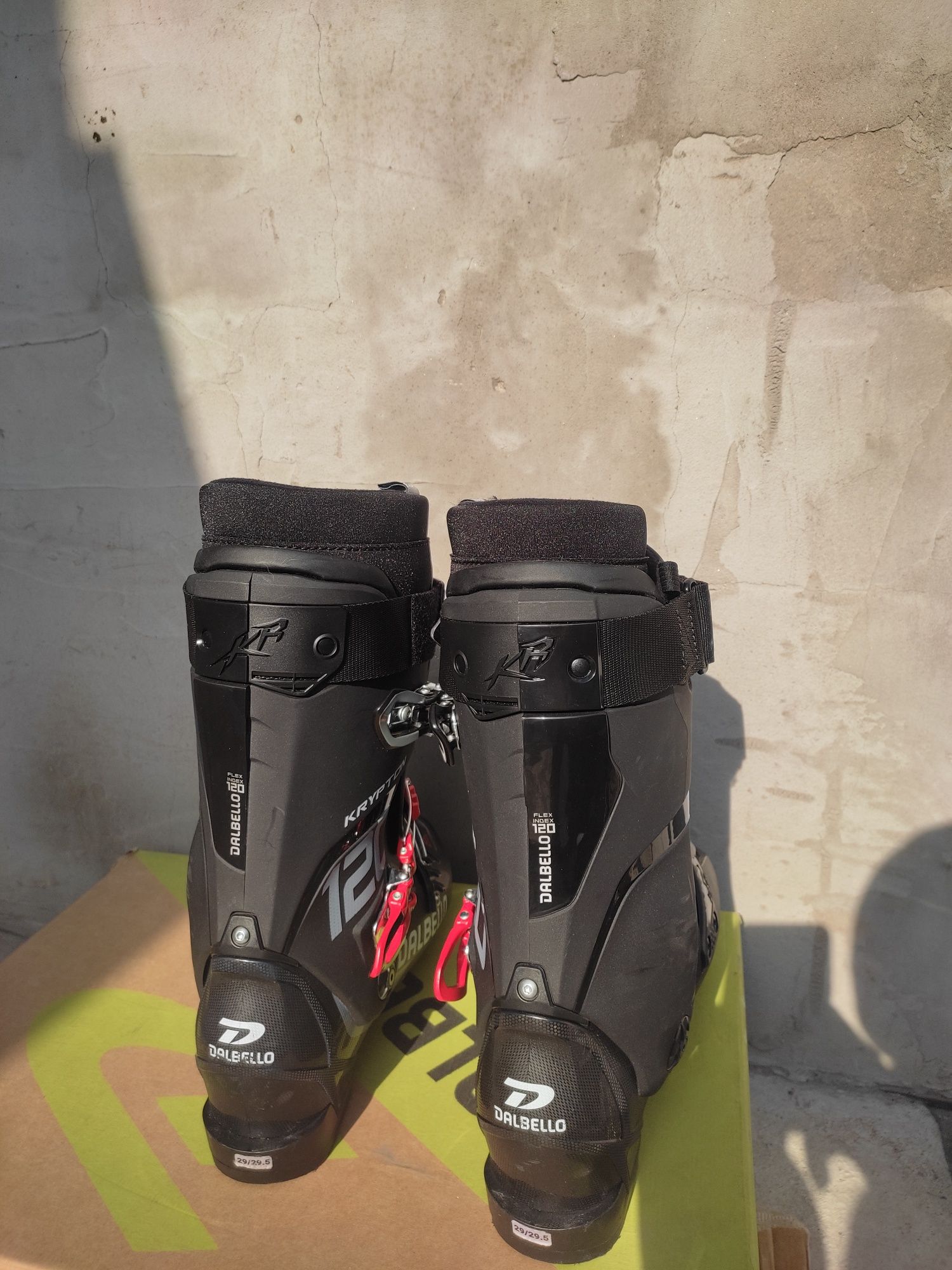 Продам лыжные ботинки Dalbello Krypton AX 120  в идеа
