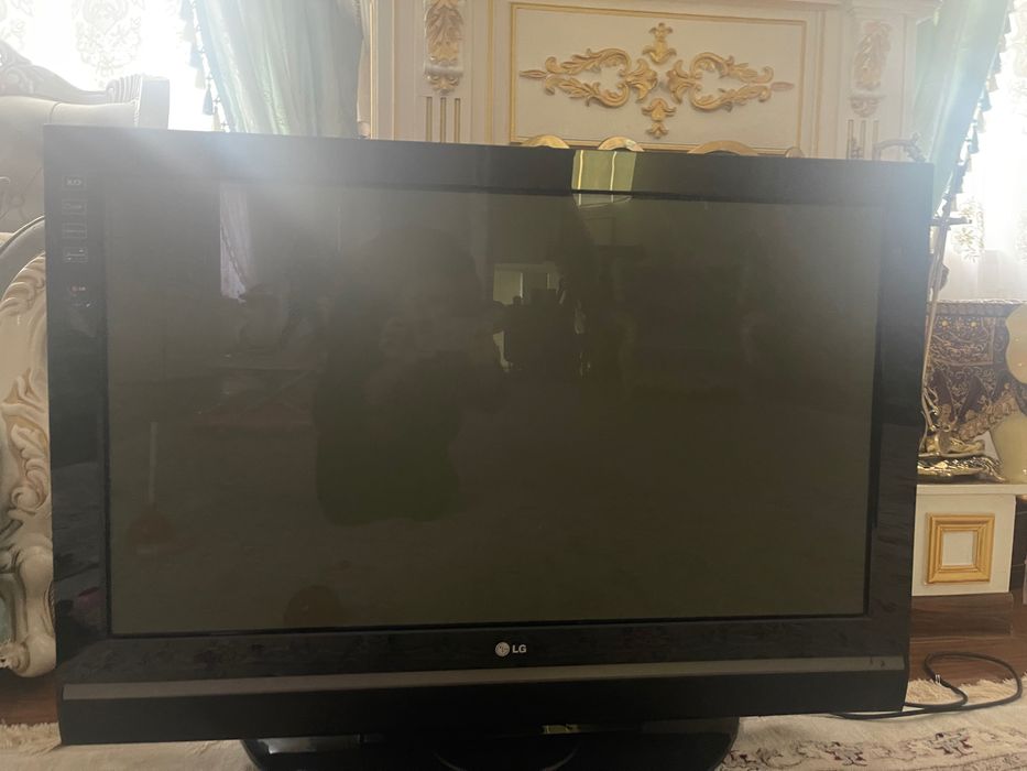 Телевизор LG 2006 г
